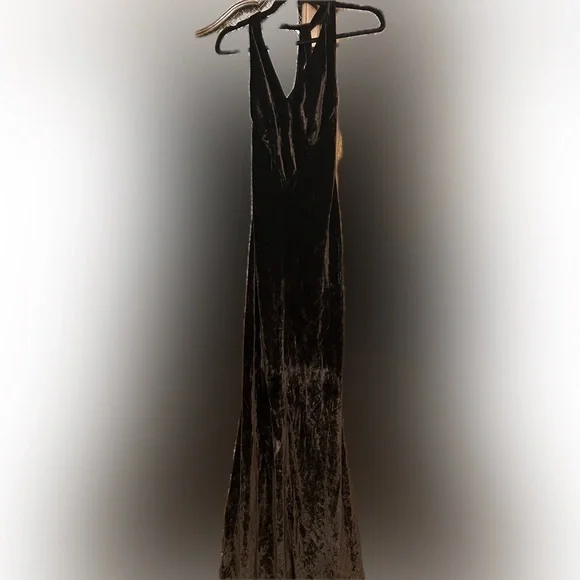 Vintage Haute Couture brown velvet gown SIZE 4. - Picture 1 of 3